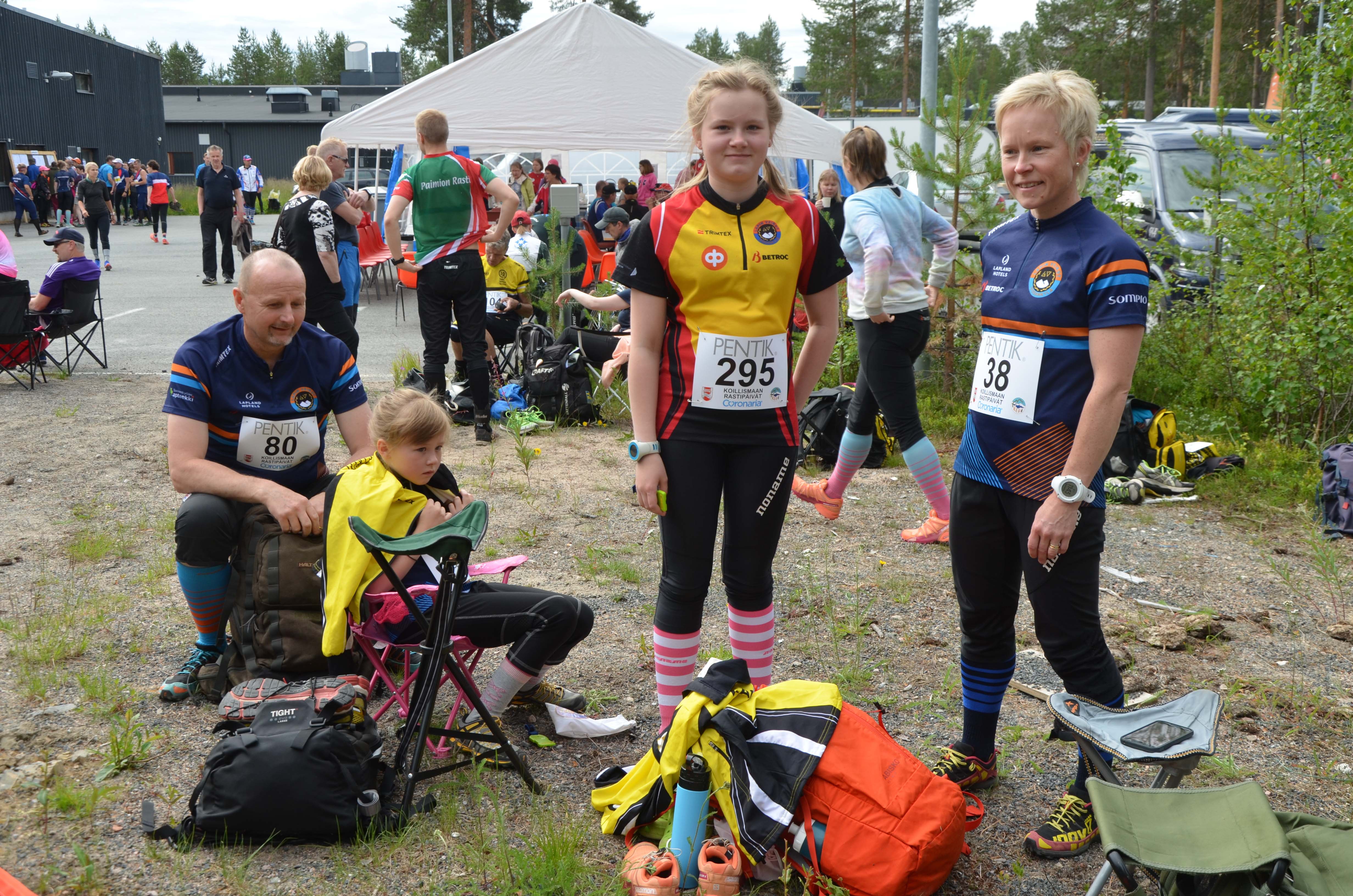 Keijo, Iina, Ella ja Annika Vaara tulivat kisoihin Sodankylästä