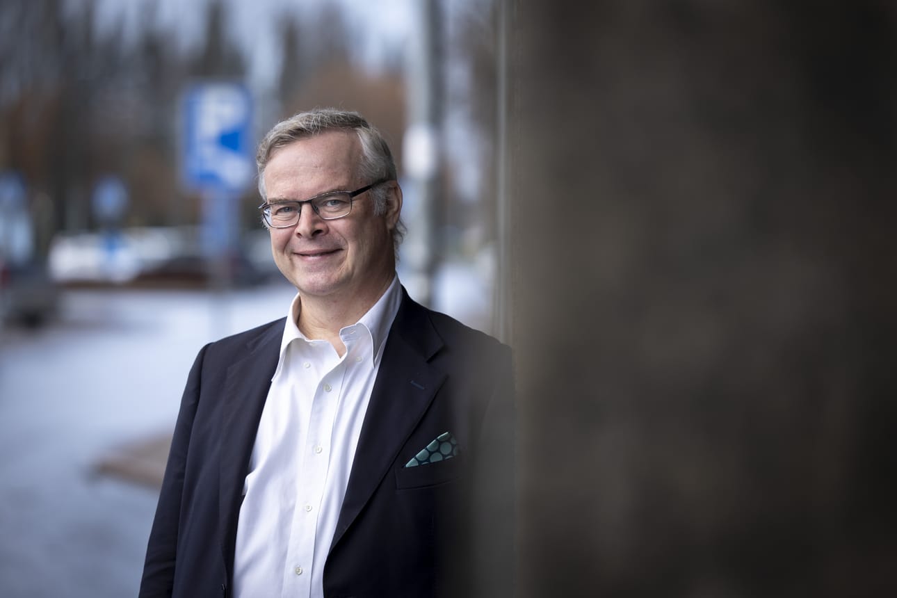 Alkuviikosta Etelä-Pohjanmaalla vieraillut Kelan pääjohtaja Lasse Lehtonen haluaisi Kelan osaamisen hyvinvointialueiden käyttöön nykyistä paremmin.