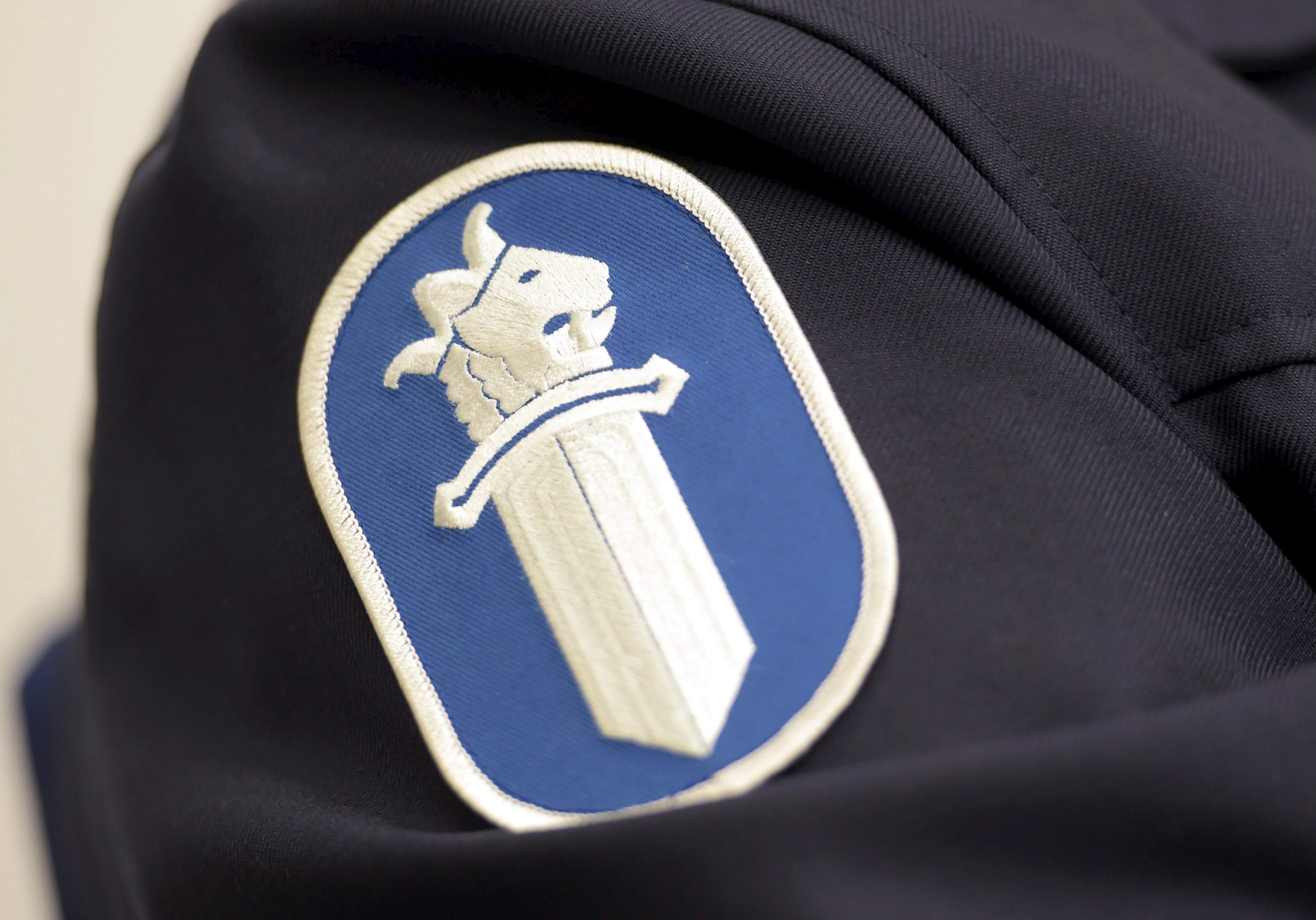 Kolmen maakunnan rikosaalto tutkinnassa – Poliisi epäilee nelikymppistä naista törkeistä varkauksista