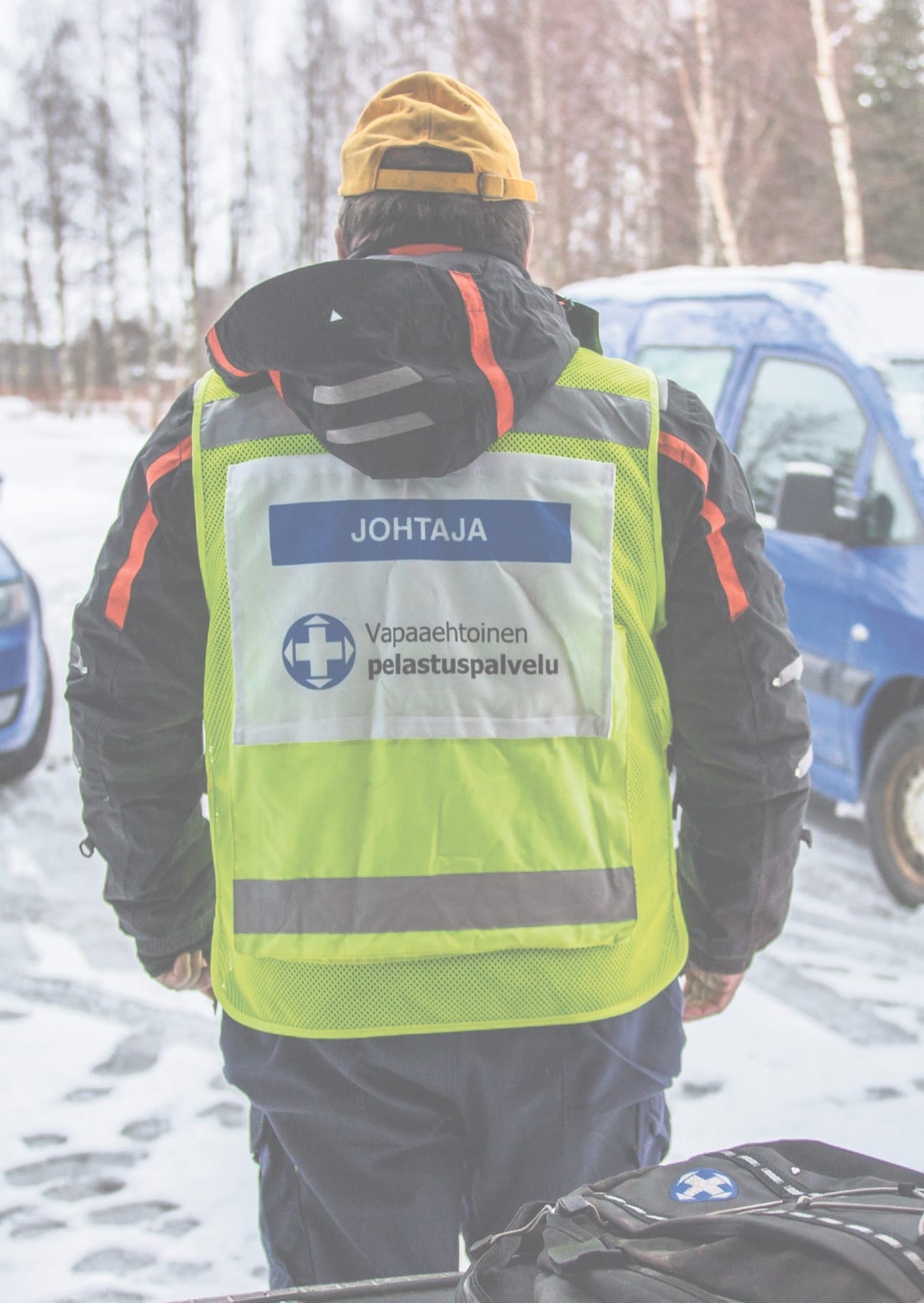 Tauno Bräysy on toiminut useissa etsinnäissä johtajana. Vuosikymmenten kokokemus vapaaehtoisesta pelastuspalvelusta on tuonut myös paljon luottamustehtäviä.