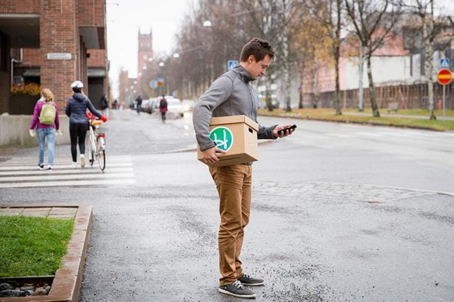 Niklas Östman kehittämää sovellusta voivat käyttää sekä tavalliset kuluttajat että yritykset. Östman aloitti yrittäjyyden 21-vuotiaana kahdeksan vuotta sitten. Yrittäjyydessä häntä kiehtoo itsenäisyys. KUVA: SEGERMARKETING