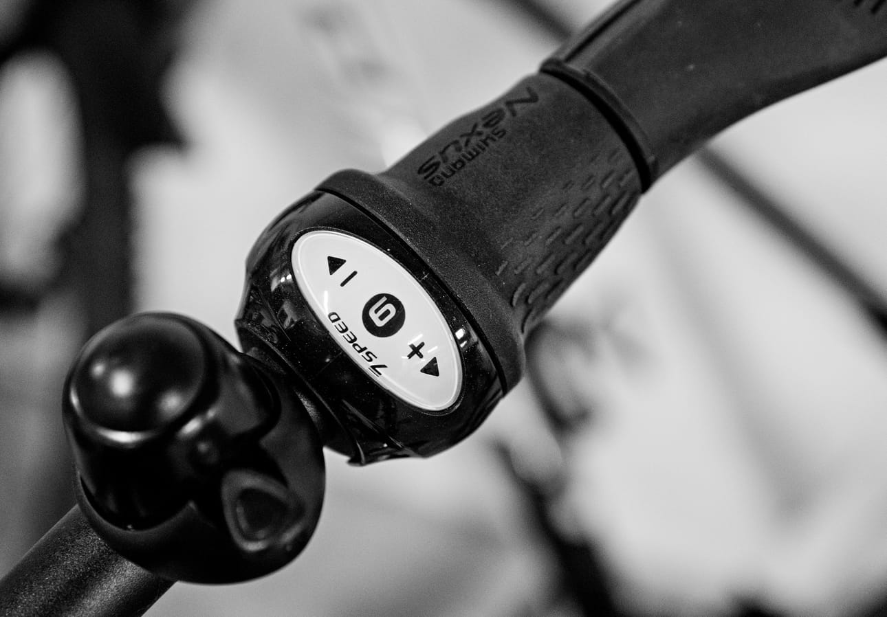 45 kilometriä tunnissa kulkevat S-pedelec-sähköpyörät tulee rekisteröidä ja vakuuttaa mopojen tavoin, muistuttaa Liikenneturva. Suomen teillä mopoksi rekisteröitävä sähköpyörä on vielä harvinainen näky.