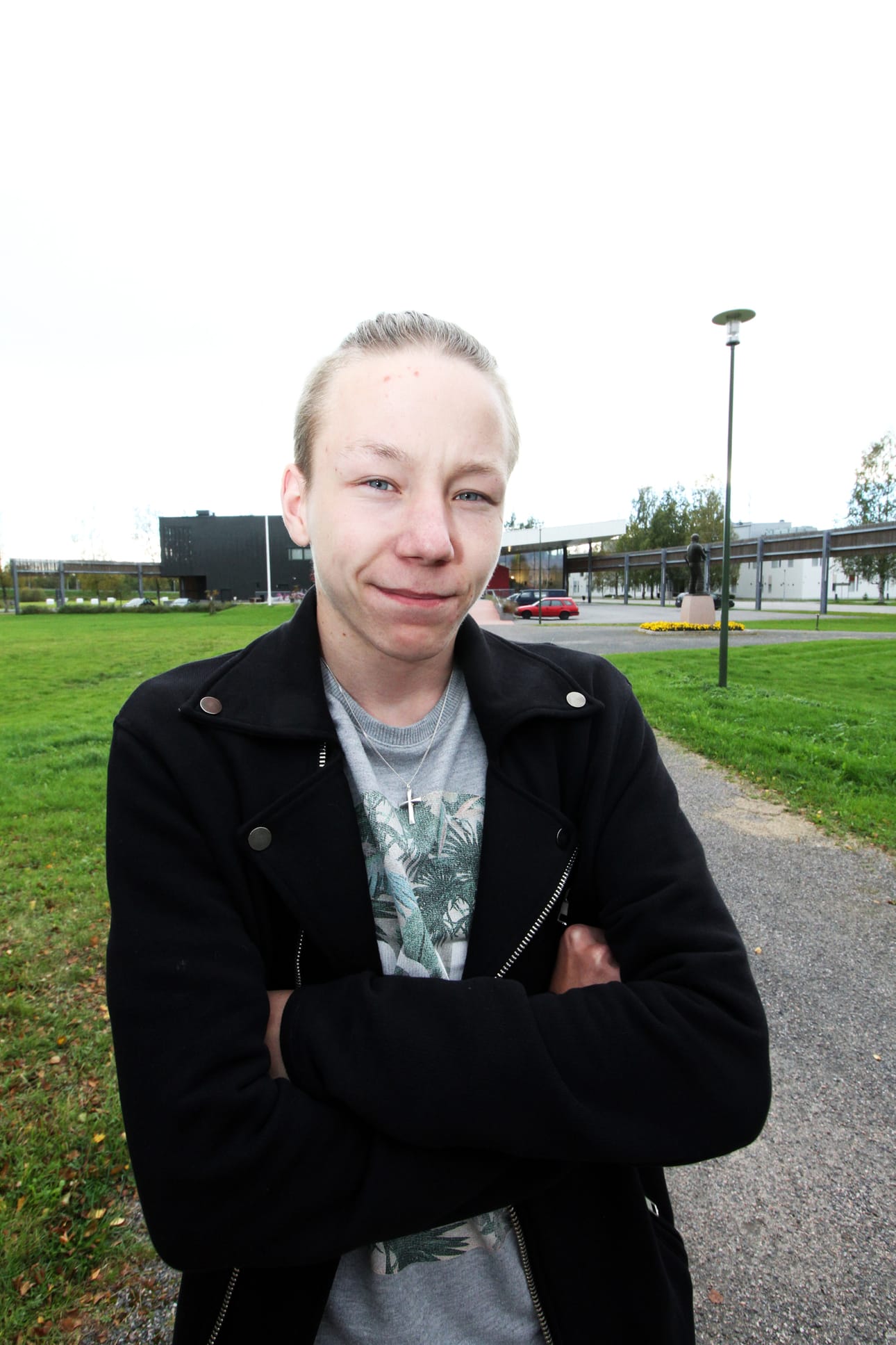 Nuorisovaltuuston puheenjohtaja Matias Oikarinen toivoo kaikenikäiset mukaan Rantalakeus-festivalille. Pääsymaksua ei ole koko päivänä.