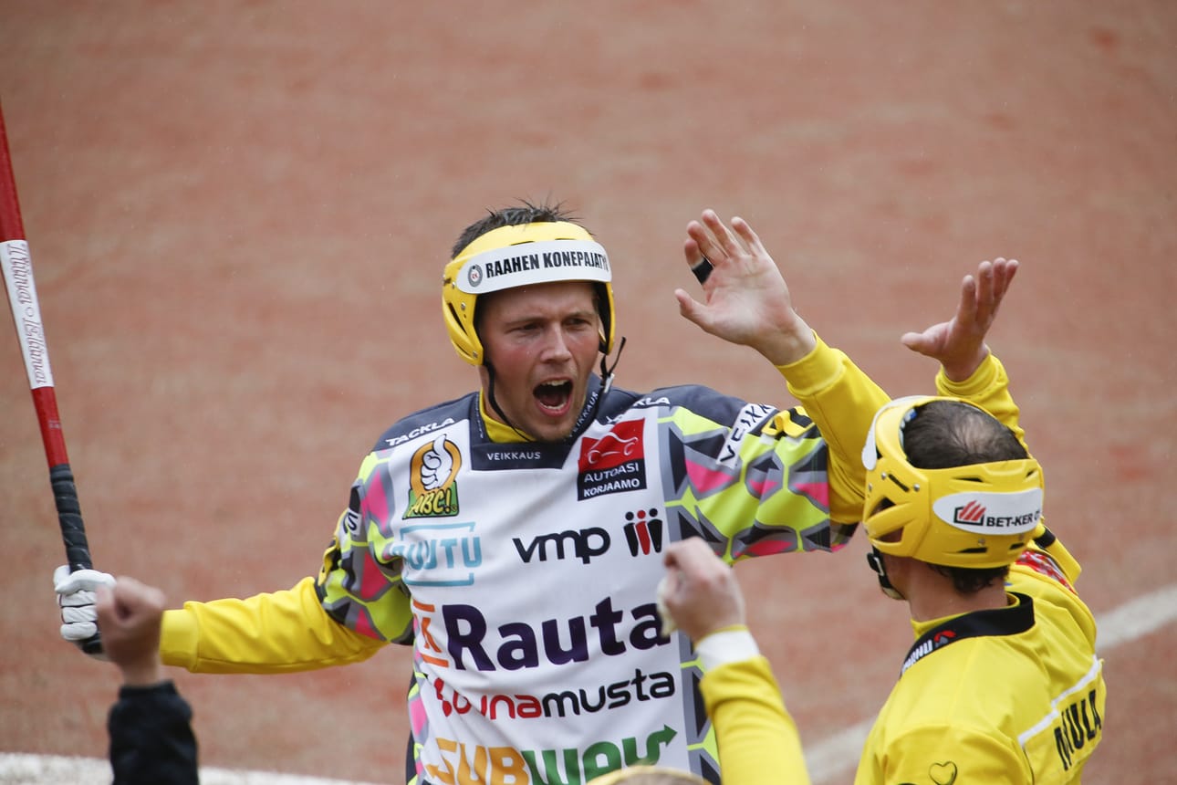 Ossi Meriläisen kanssa neuvotellaan, mutta hänen jatkokuvionsa eivät ole vielä tiedossa.