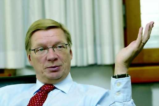 Hyvä järjestely. "Stora Enso on pohjoismainen kuvio ja se toimii", arvioi toimitusjohtaja Jukka Härmälä Stora Enson pääomistajia Suomen valtiota ja Wallenbergien kahta säätiötä.