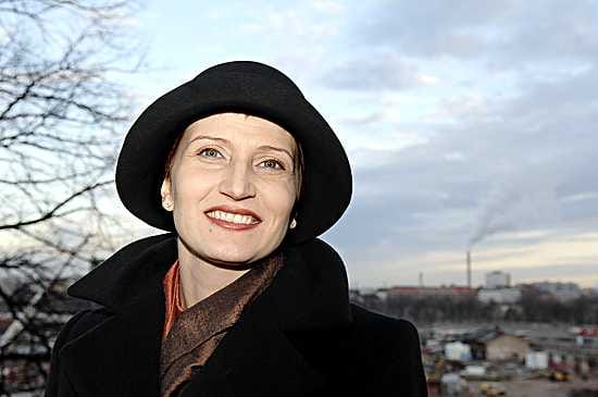 Kansanedustaja Susanna Huovinen on saanut poikavauvan.