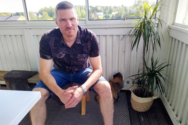 Sami Keskinen kertoo pyrkivänsä olemaan Kurikan kaupunginvaltuuston puheenjohtajana tasapuolinen, avoin ja jämäkkä, että kokoukset ovat tehokkaita. Hän pitää tärkeänä, että tietoa jaetaan jo etukäteen seminaareissa ja iltakouluissa, joissa kaikki saavat halutessaan kaiken tiedon. ARKISTOKUVA