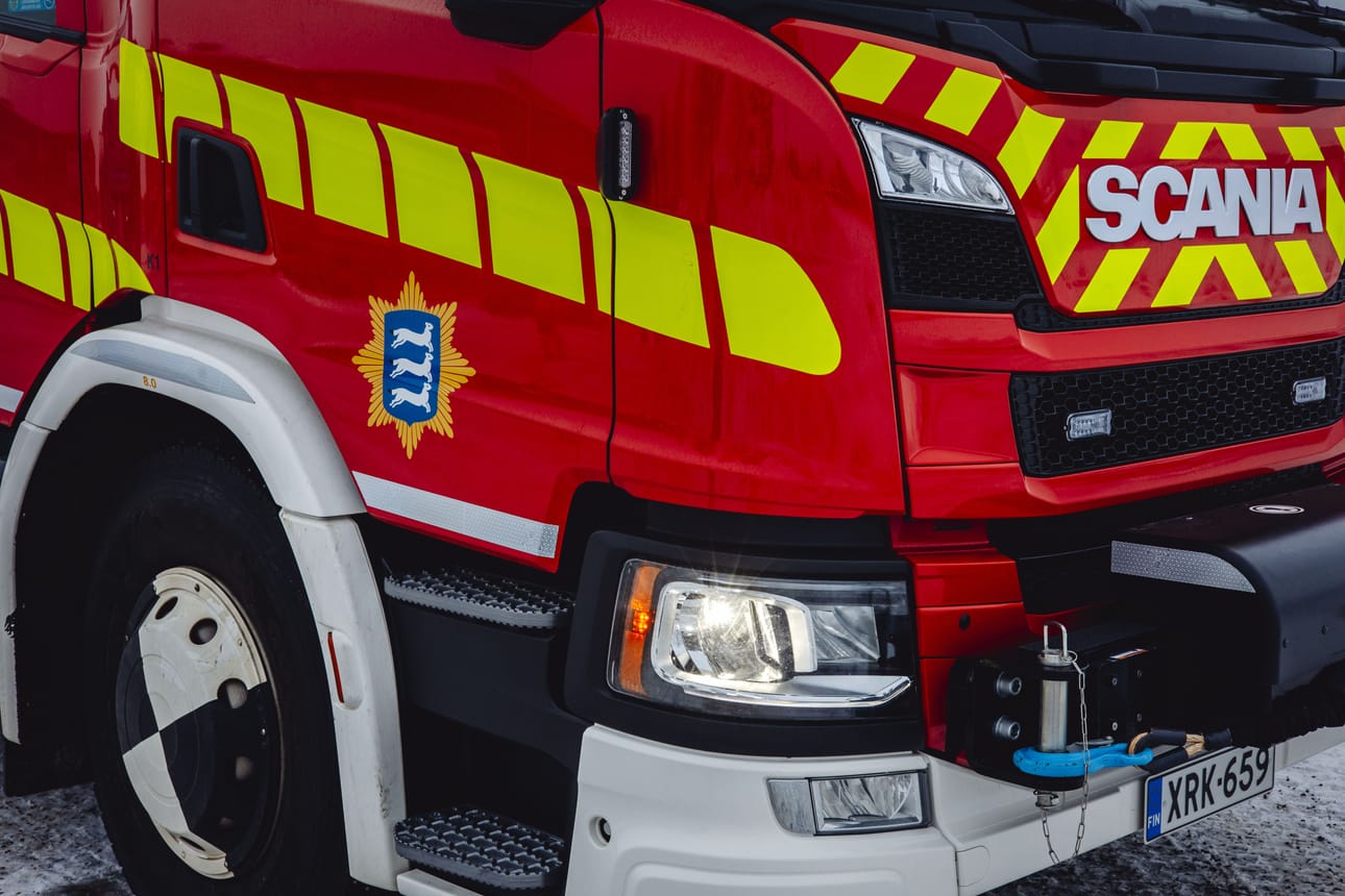 Pelastuslaitos kehottaa varovaisuuteen tulen käsittelyssä. Maasto on nyt todella kuivaa. Arkistokuva.