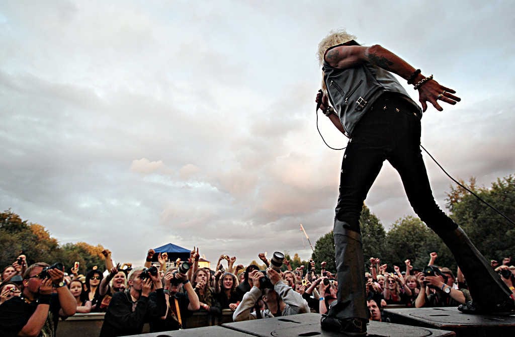 Viime kesänä Qstockin lavalla nähtiin muun muassa Michael Monroe. Ensi kesän esiintyjiä ryhdytään julkaisemaan helmi-maaliskuussa.