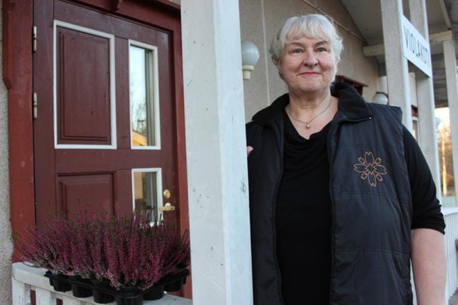 Ulla Peuralan yritys Violakoti Oy on palkittu Kuortaneen vuoden yrittäjänä. KUVA: REIJO HEIKKILÄ
