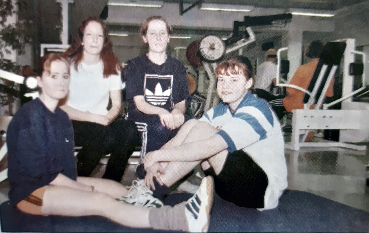 Matleena Saukon, Piia Toppisen, Aino-Maija Joensuun ja Anna Ylitalon mielestä kuntosalille kuuluu tulla yhdessä kaverin kanssa.