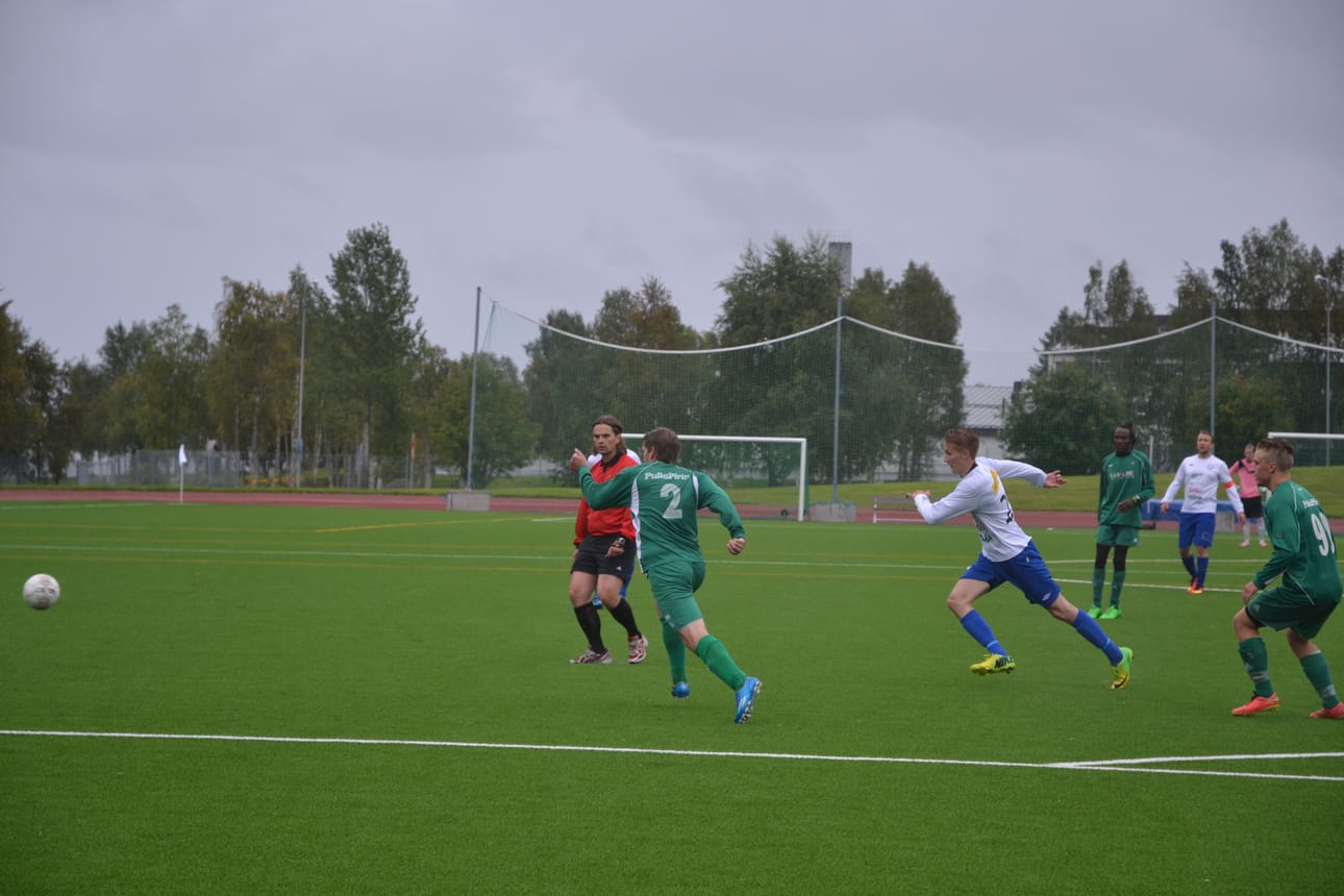 Daniel Pohtila iski FC PaKan avausmaalin ottelussa Oulun Reipasta vastaan.