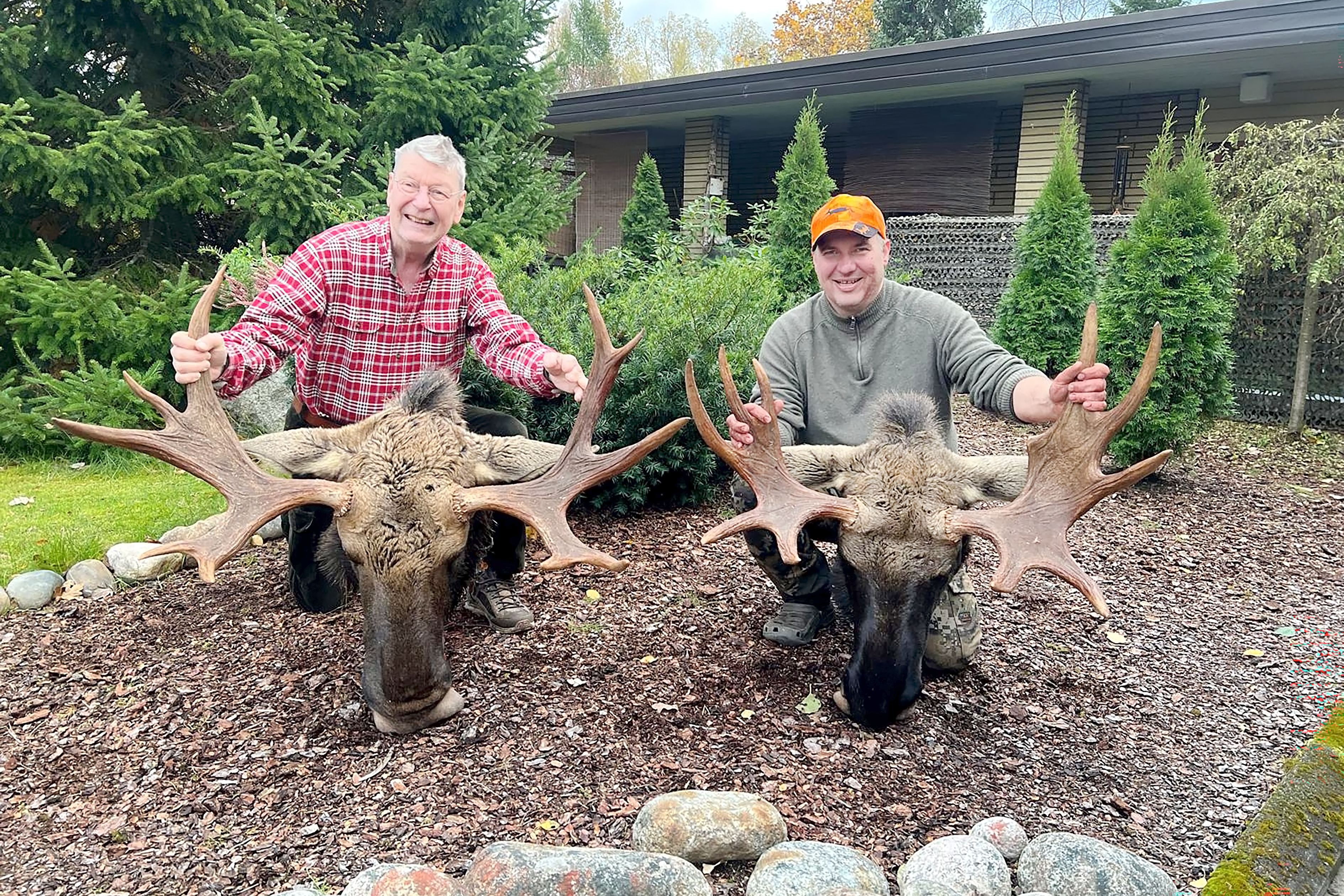 Miksi saksalainen metsästäjä valitsee Järviseudun? – Tarina pitkästä jahtikumppanuudesta