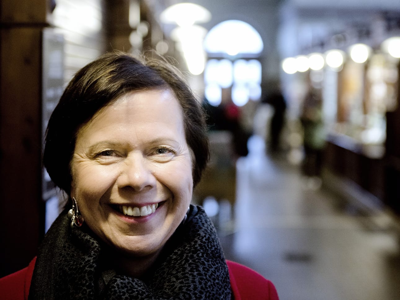 Suomalais-Venäläisen kauppakamarin toimitusjohtaja Jaana Rekolainen sanoo, että ruplan kurssi nousu vaikuttaa Suomen Venäjän vientiin enemmän kuin pakotteet.