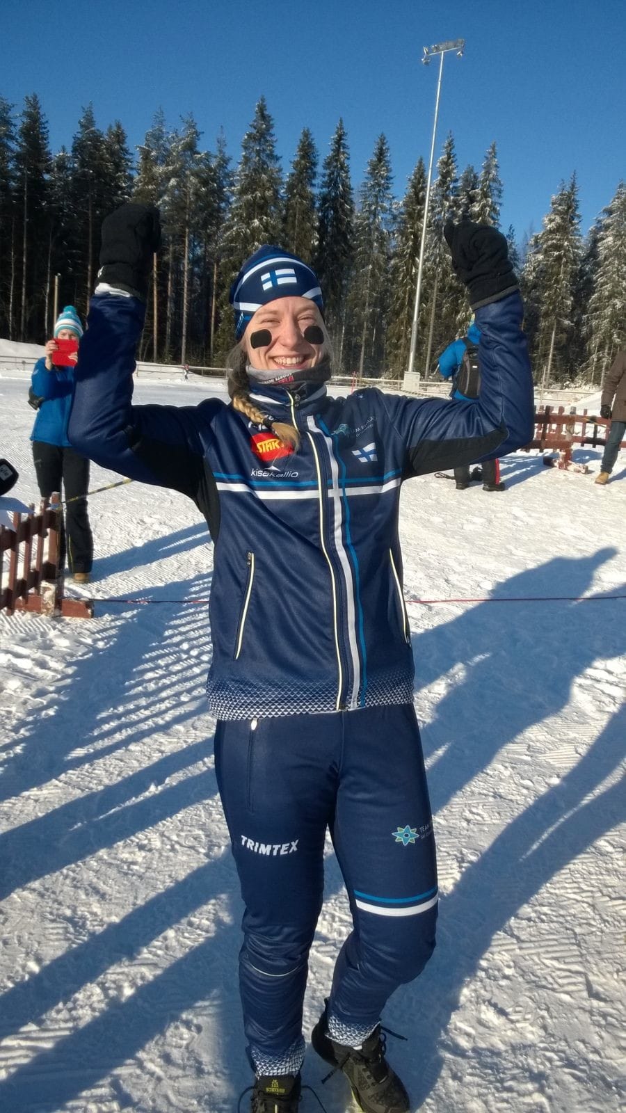 Mirka Suutari juhli EM-hopeaa Imatralla.
