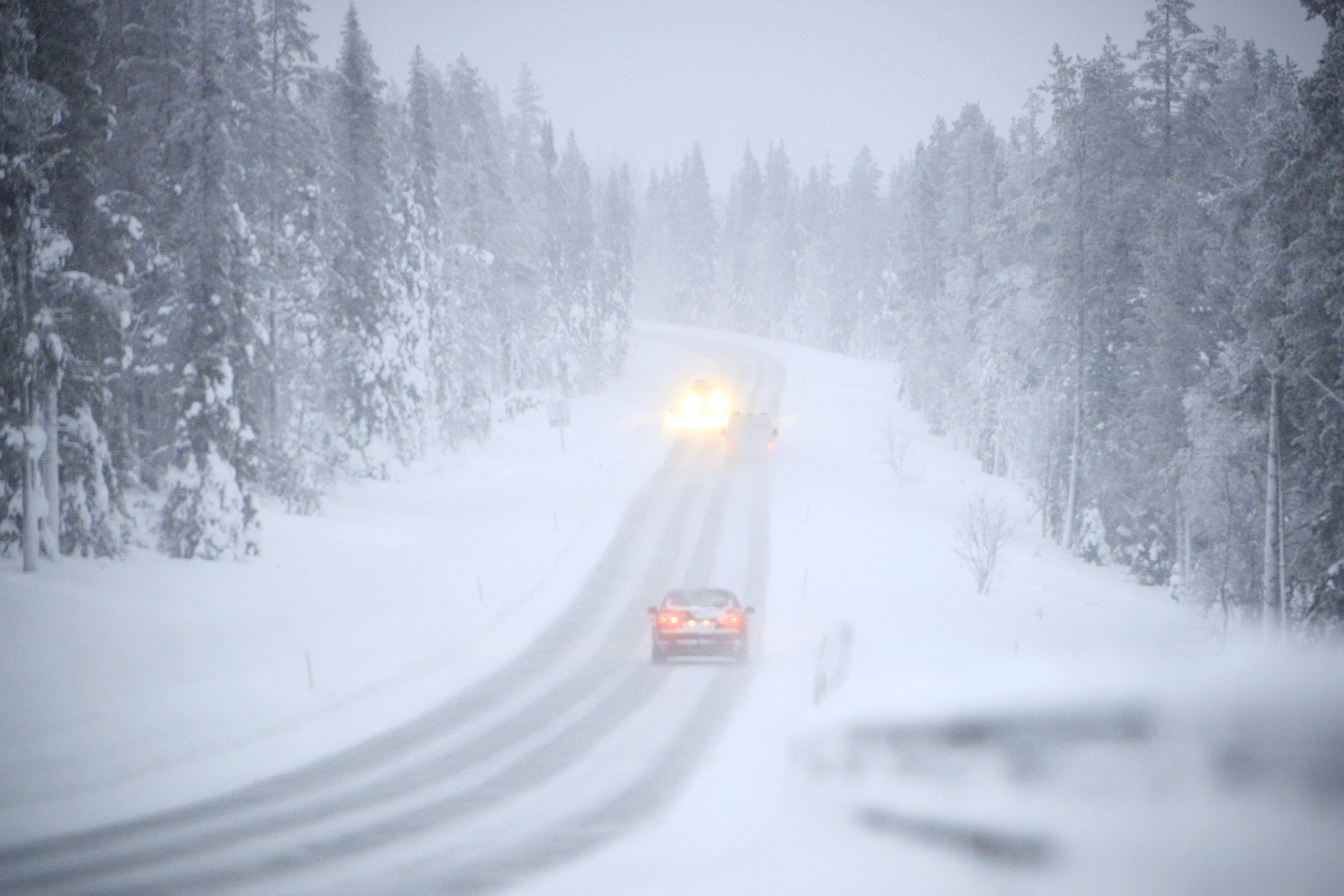 Hannes-myrskyn huippua odotetaan keskiyön tietämille – Kaskisten Sälgrundissa oli mitattu ensimmäinen hirmumyrskypuuska