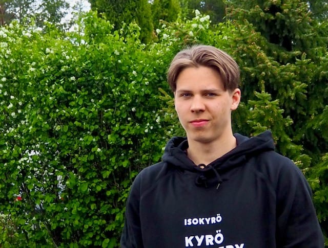 Samo Meritähti aikoo tehdä jääkiekosta itselleen ammatin.