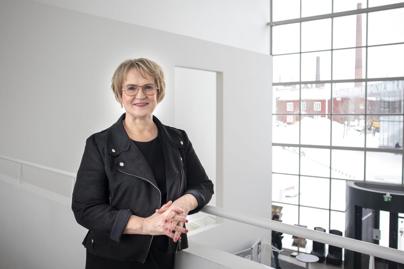 Varpu Sankelon mukaan yli viisikymppisen voi olla kannattavaa ryhtyä yrittäjäksi, jos paikan löytäminen työelämästä on vaikeutunut.