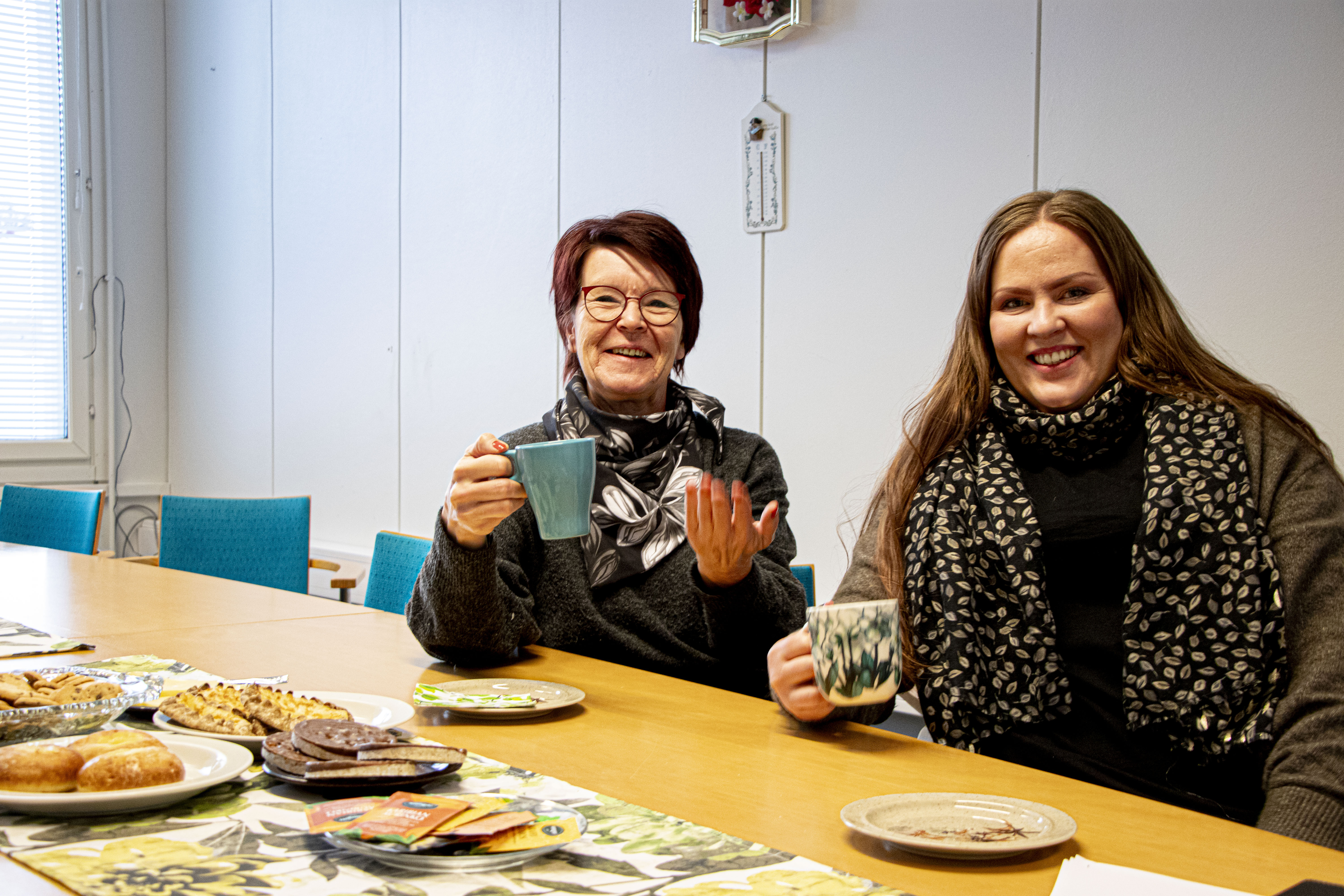 Pop up -palvelupisteellä saa neuvoja kahvin kera – pisteellä etsitään keinoja työllistymiseen