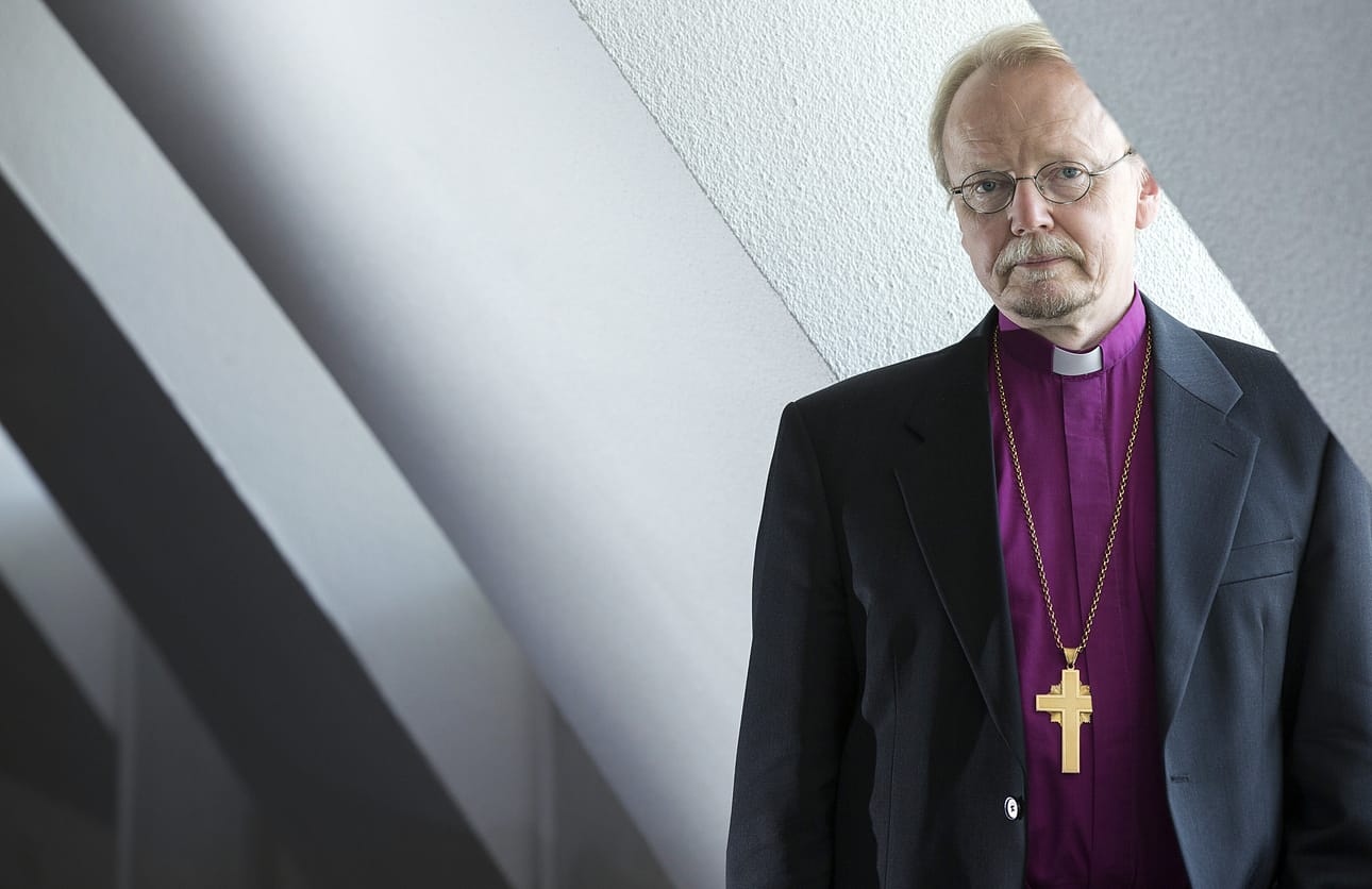 Arkkipiispa Kari Mäkinen ymmärtää, että terrori-iskut herättävät pelkoa,
