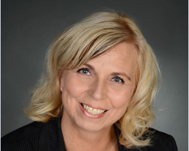 Suvi Helanen ilmoittautui Pohjois-Pohjanmaan keskustan puheenjohtajakisaan.