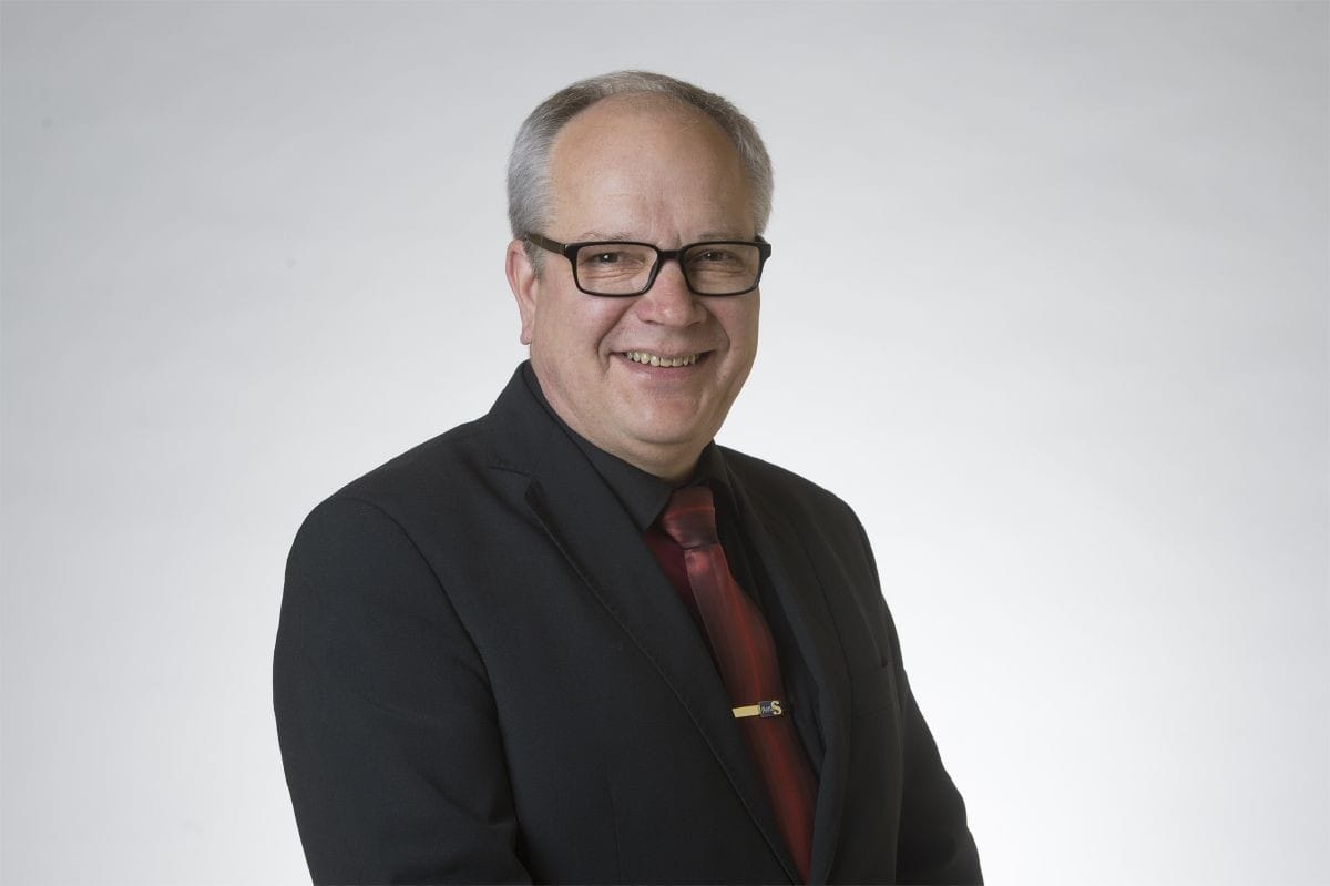 Kaj Turunen jarrutti uusiutuvan energian tukipaketin hyväksymistä toimiessaan eduskunnan talousvaliokunnan puheenjohtajana.