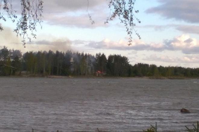 Saunapalon syyksi epäillään sähkövikaa. KUVA: LUKIJAN KUVA