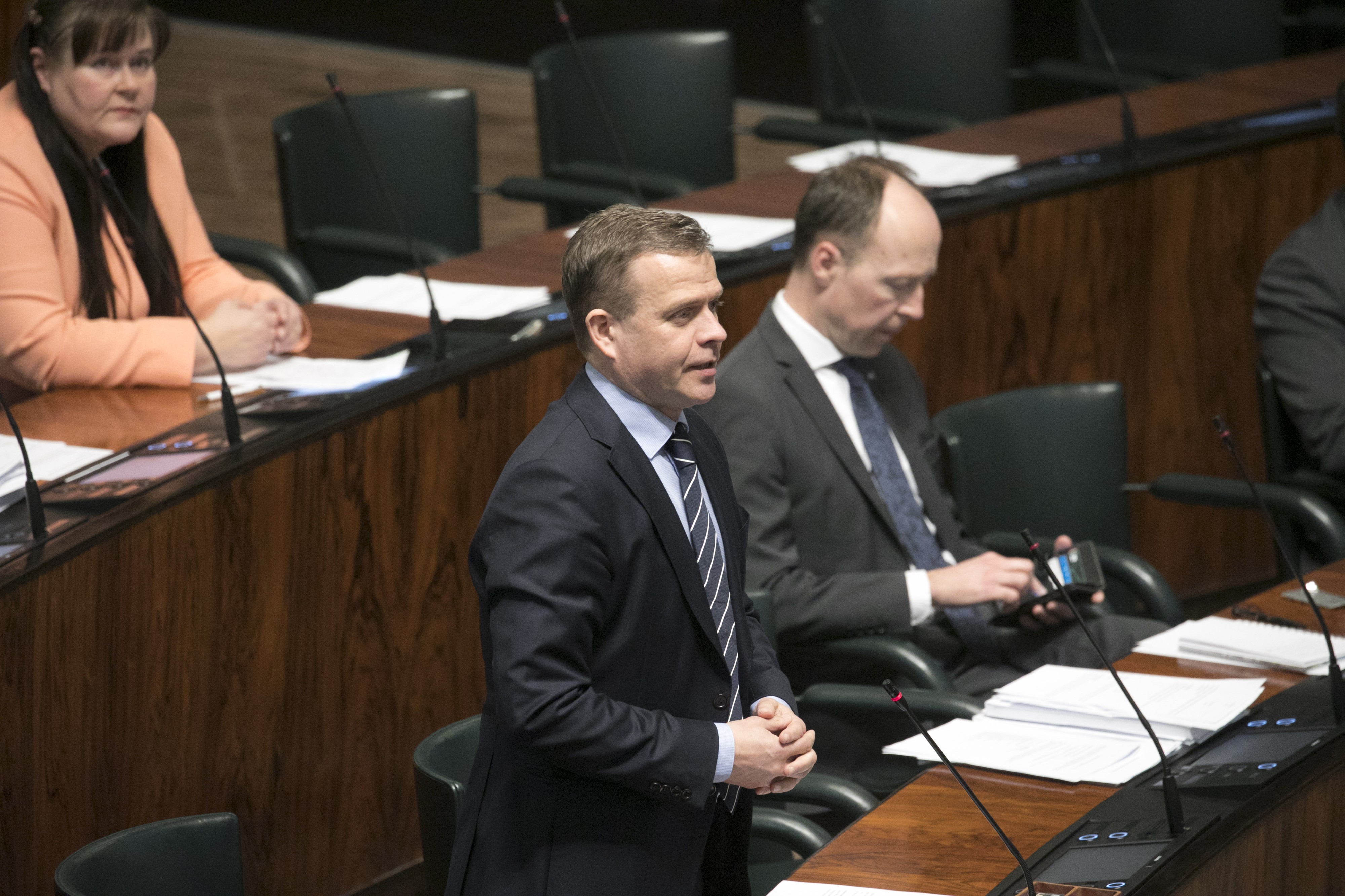 Perussuomalaisten puheenjohtaja Jussi Halla-aho kuvasi suomalaista varautumista kuplaksi.