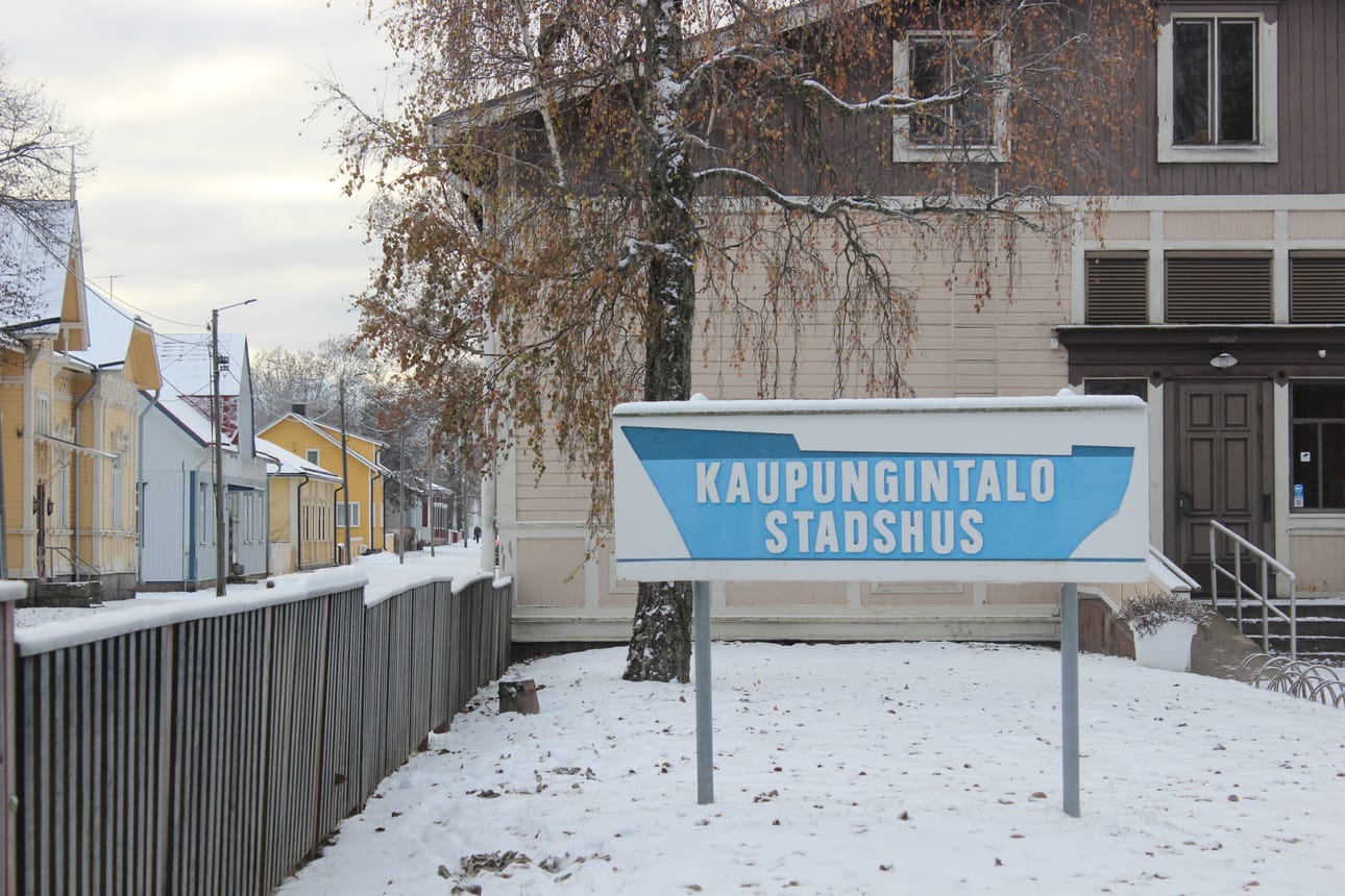 Kaskisten kaupungintalo. Arkistokuva.