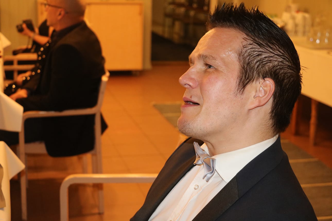 Arto Hintsala teki yrittäjyysaiheisen runon yrittäjäiltaan valmistautuessaan.