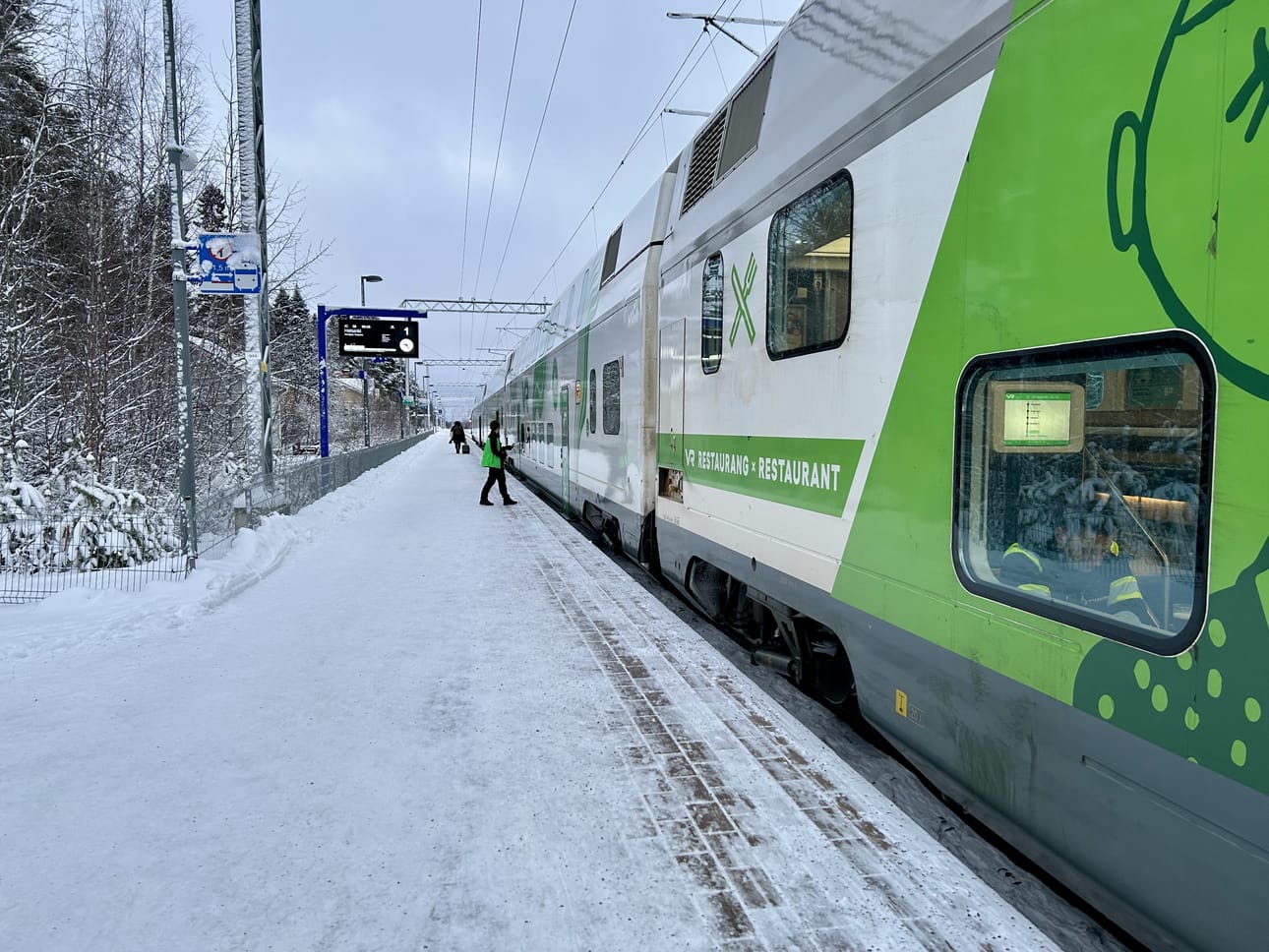 Jos Limingan ja Oulun välillä kulkisi lähijuna tunnin välein, se maksaisi kunnille vuosittain noin kaksi miljoonaa euroa. Kustannukset jaettaisiin kolmen kunnan kesken. Kuva Kempeleen asemalta.