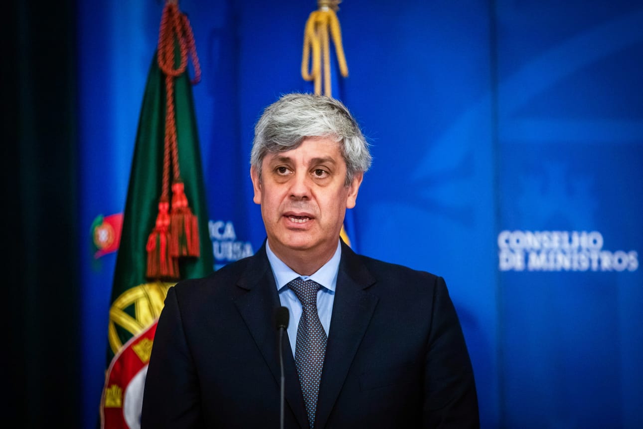 Portugalin valtiovarainministeri Mário Centeno ei halunnut jatkaa euroryhmän puheenjohtajana. Centeno kertoi jättävänsä kokonaan myös valtiovarainministerin tehtävän kesäkuun alkupuolella Lissabonissa, Portugalissa.