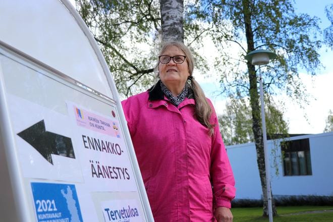 Keräysten sujuvassa jatkumisessa Maria-Leena Kangastietä jännittää se, löytyykö vanhojen toimijoiden tilalle tarpeeksi uusia kasvoja. KUVA: VILJA VAINIO