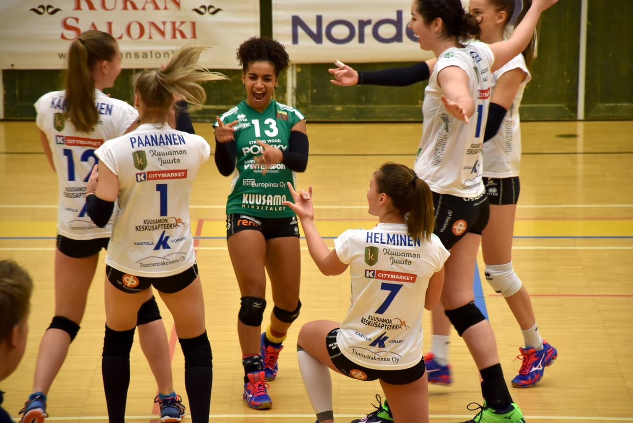 Pölkky Kuusamo aloitti liigakauden voitolla. WoVo kaatui vaiherikkaassa ottelussa erin 3-2.