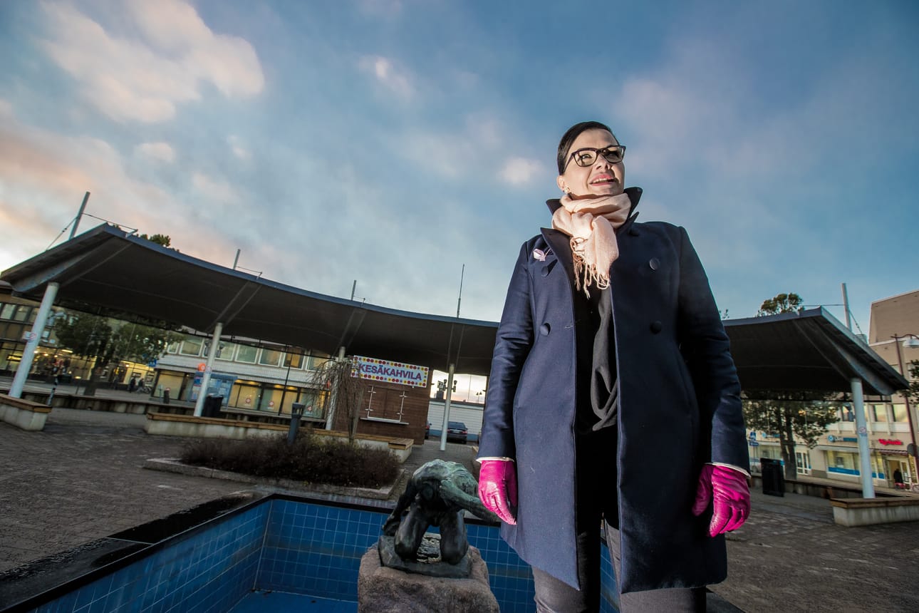Pia Bergström toivoo, että Härkätori ei olisi enää kauan autio aukio keskellä kaupunkia.