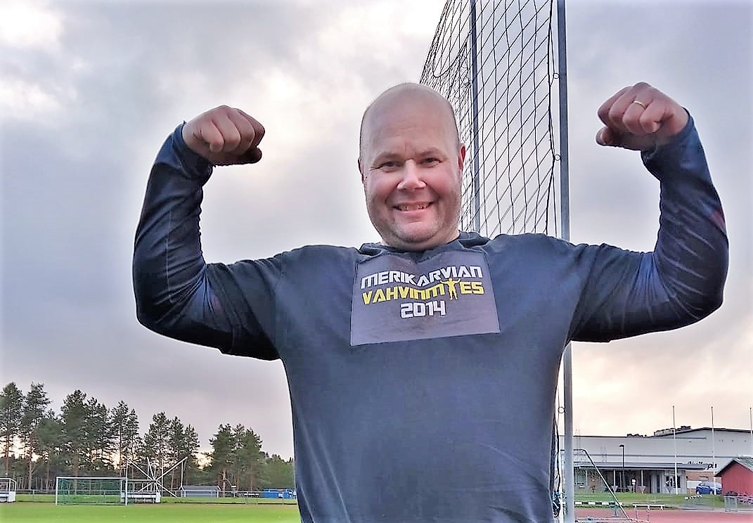 Jukka Vesterinen heitti linkopallon maailmanennätyksen 80,61