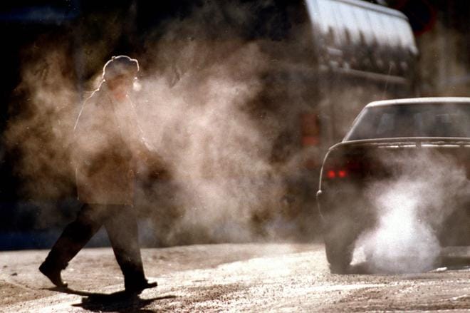 Alkuvuoden tilaston mukaan vain 25 prosenttia uuden henkilöautoauton ostajista valitsee Suomessa dieselin. Kymmenen vuotta sitten heidän osuutensa oli 50 prosenttia.
