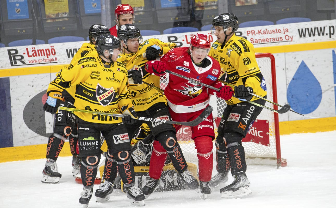 Edellisessä kohtaamisessa KalPa löi Sportin maalein 5-0.