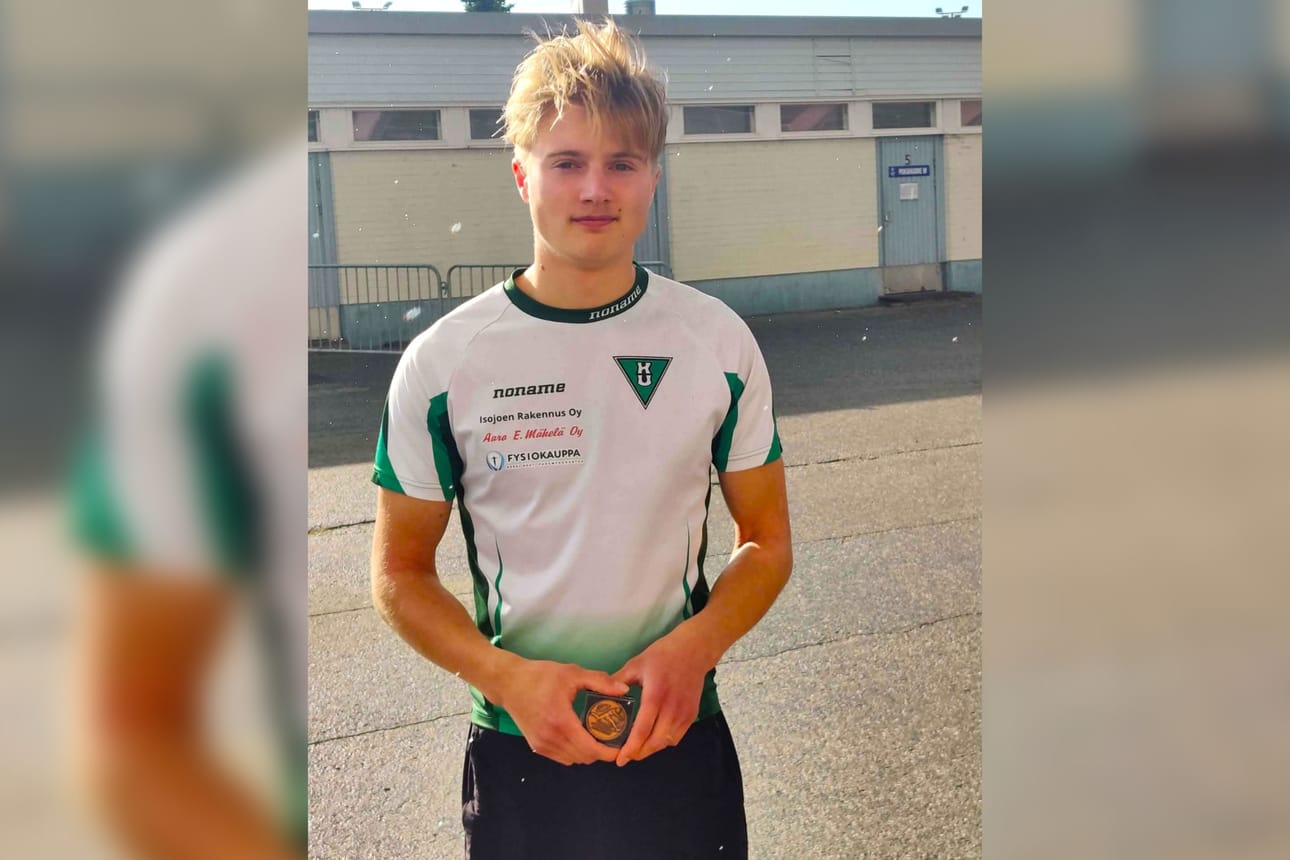 Yleisurheilija Johannes Jokela saavutti menestystä Sm-kisoissa Porissa.