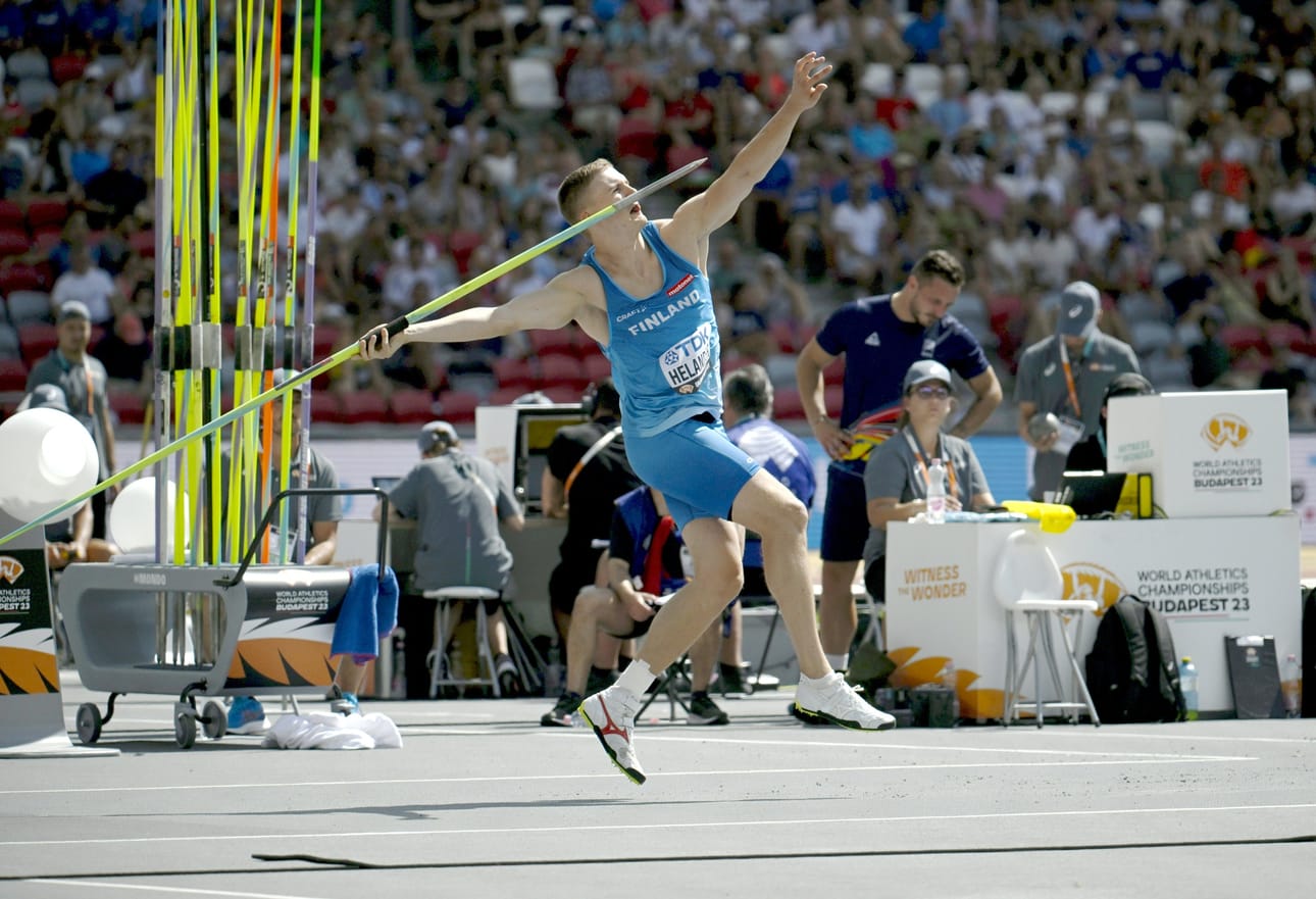 Oliver Helander heitti Budapestissä parhaallaan 80,19. LEHTIKUVA / ANTTI AIMO-KOIVISTO