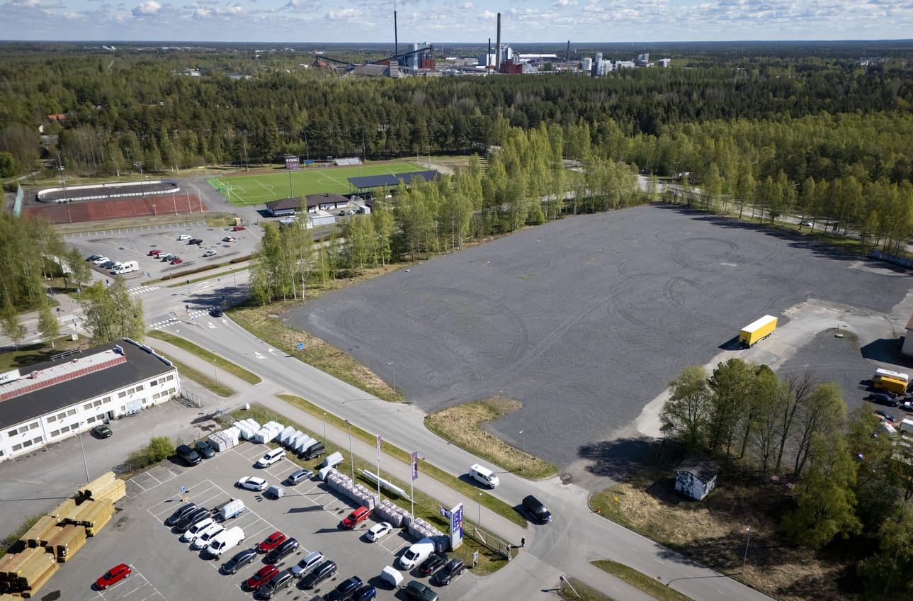 Korjaamontien tontti on tällä hetkellä suurelta osin tyhjillään.