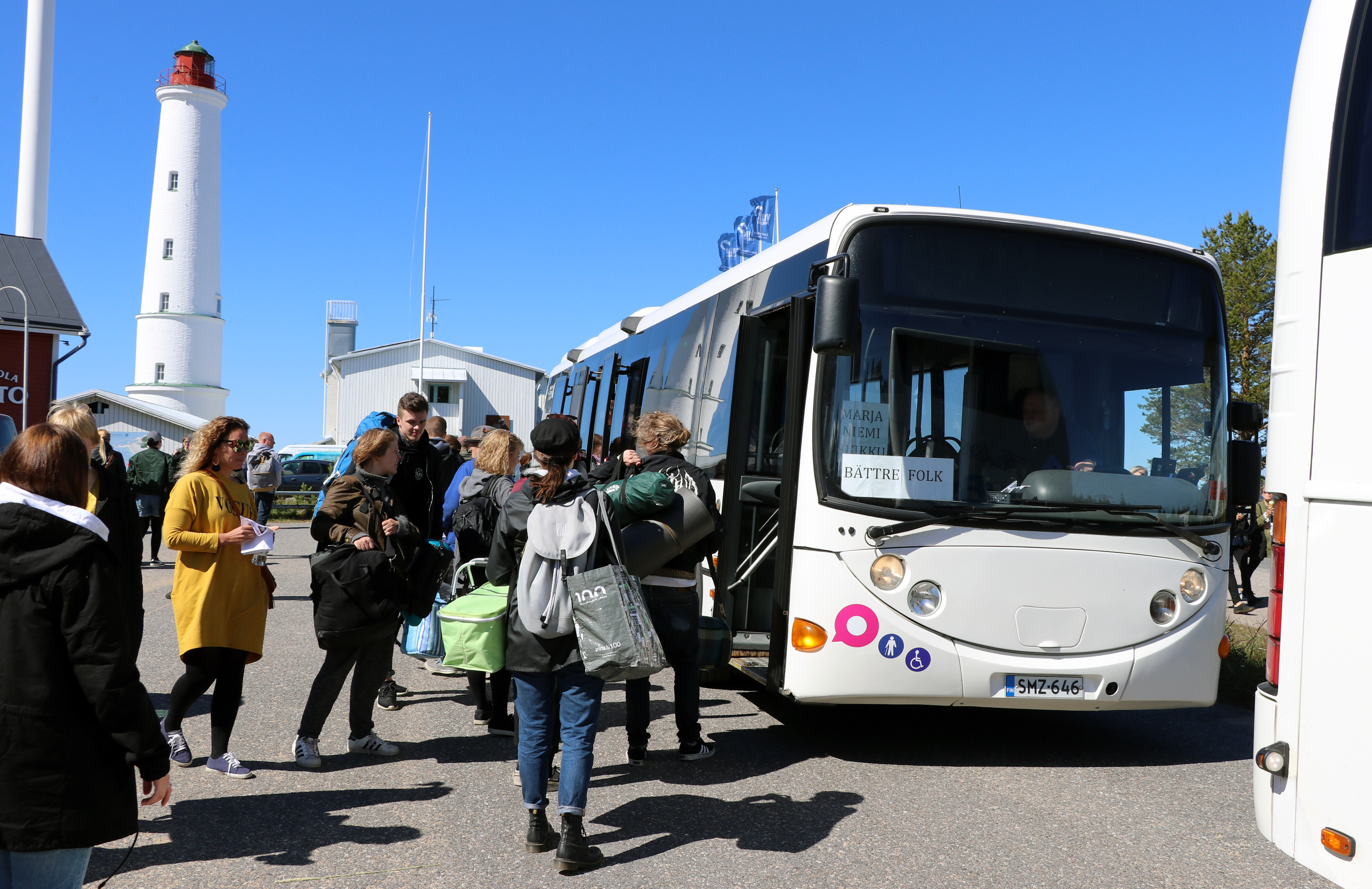 Bättre Folk -bussilla riitti käyttäjiä.