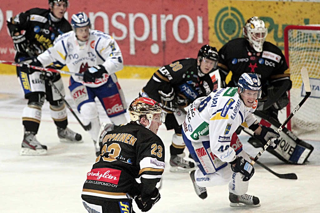 Joukkueet kohtaavat toisen kerran tällä kaudella. Ensimmäisen ottelun Kärpät voitti syyskuussa Oulussa 4-1.