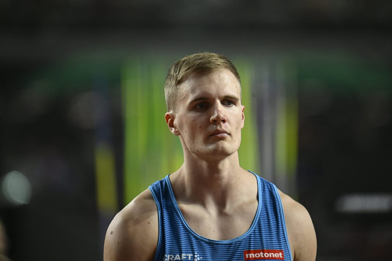 Oliver Helander jäi ensimmäisellään 75 metriin, mutta toinen heitto kantoi 81,63. LEHTIKUVA / ANTTI AIMO-KOIVISTO