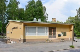 Asevelikylän koulu lakkautettiin vajaat 10 vuotta sitten.