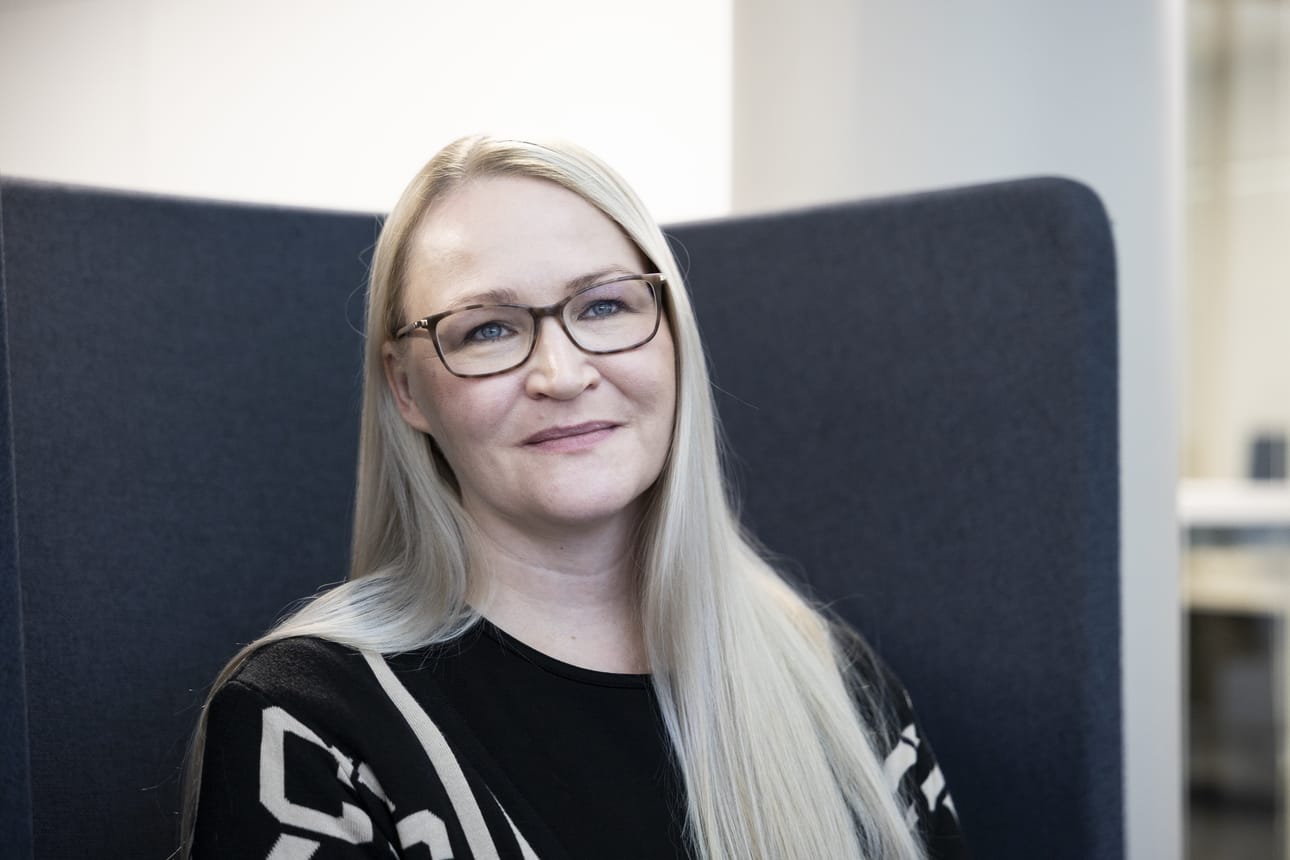 Tervia Logistiikan toimitusjohtaja Erja Jaatinen kertoo, että asiakaspalveluun jo tehdyt muutokset ovat näkyneet alkuvuonna lyhentyneinä jonotusaikoina puhelinpalvelussa.