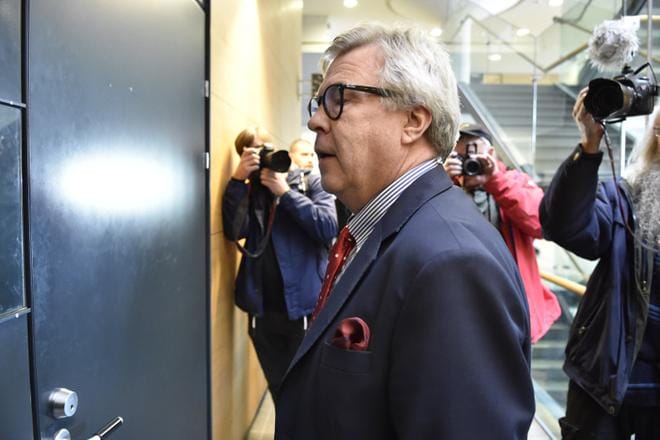 Ilja Janitskin vangittiin Suomessa poissaolevana ensimmäistä kertaa syksyllä 2016. Helsingin käräjäoikeudessa häntä edusti asianajaja Matti Nurmela. KUVA: Kimmo Penttinen