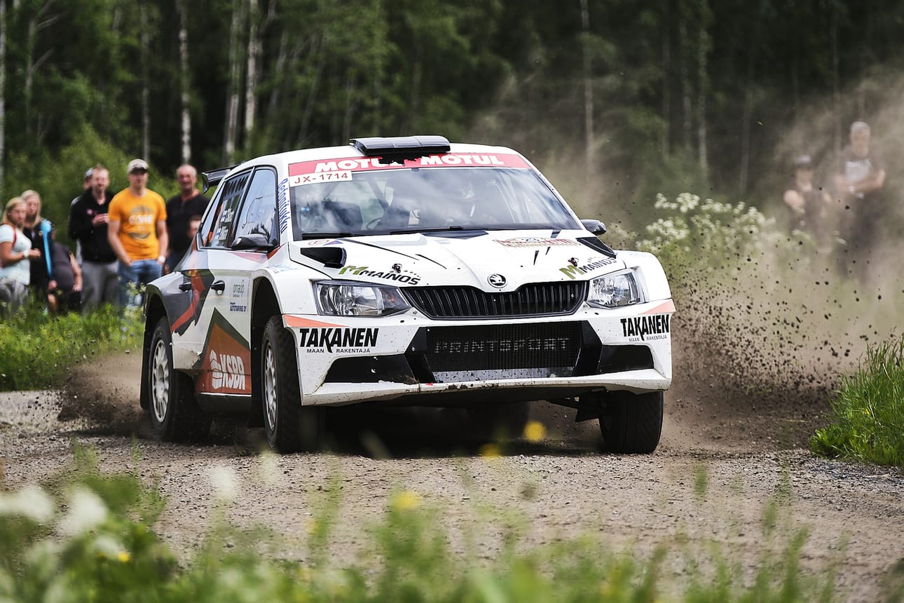Pohjanmaa-rallissa kertyy tänä vuonna 130 erikoiskoekilometriä. Hiekkaa pöllytetään kahdeksassa erikoiskokeessa.