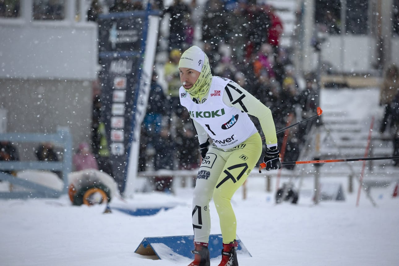 Antti Tuiskun hiihtouran suunnitelmat ulottuvat vain huhtikuun alkuun ja Taivalkosken SM-hiihtoihin. LEHTIKUVA / Lauri Heino