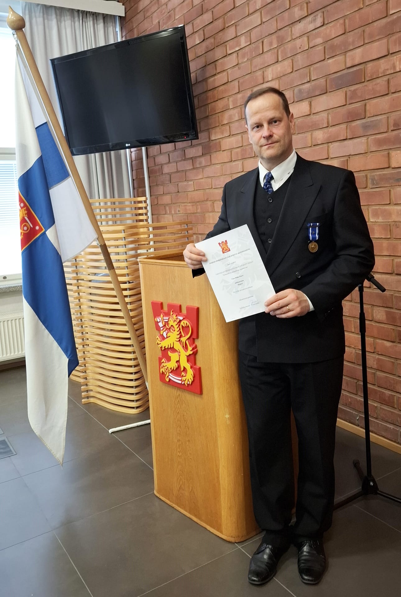 siikalatvan-kunnanjohtaja-pekka-iivari-puhui-reservil-isten